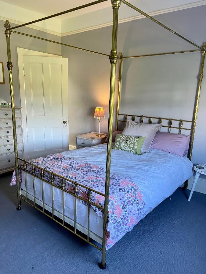 Beautiful Private 2 Bedroom Suite In Mansion Home With Free Parking Brighton Exteriör bild